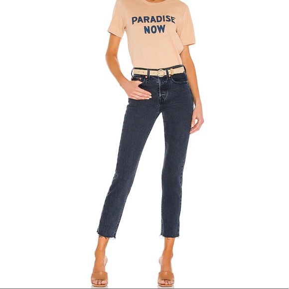 Levi’s wedgie fit premium high rise jean in black and blue wash - Picture 6 of 12